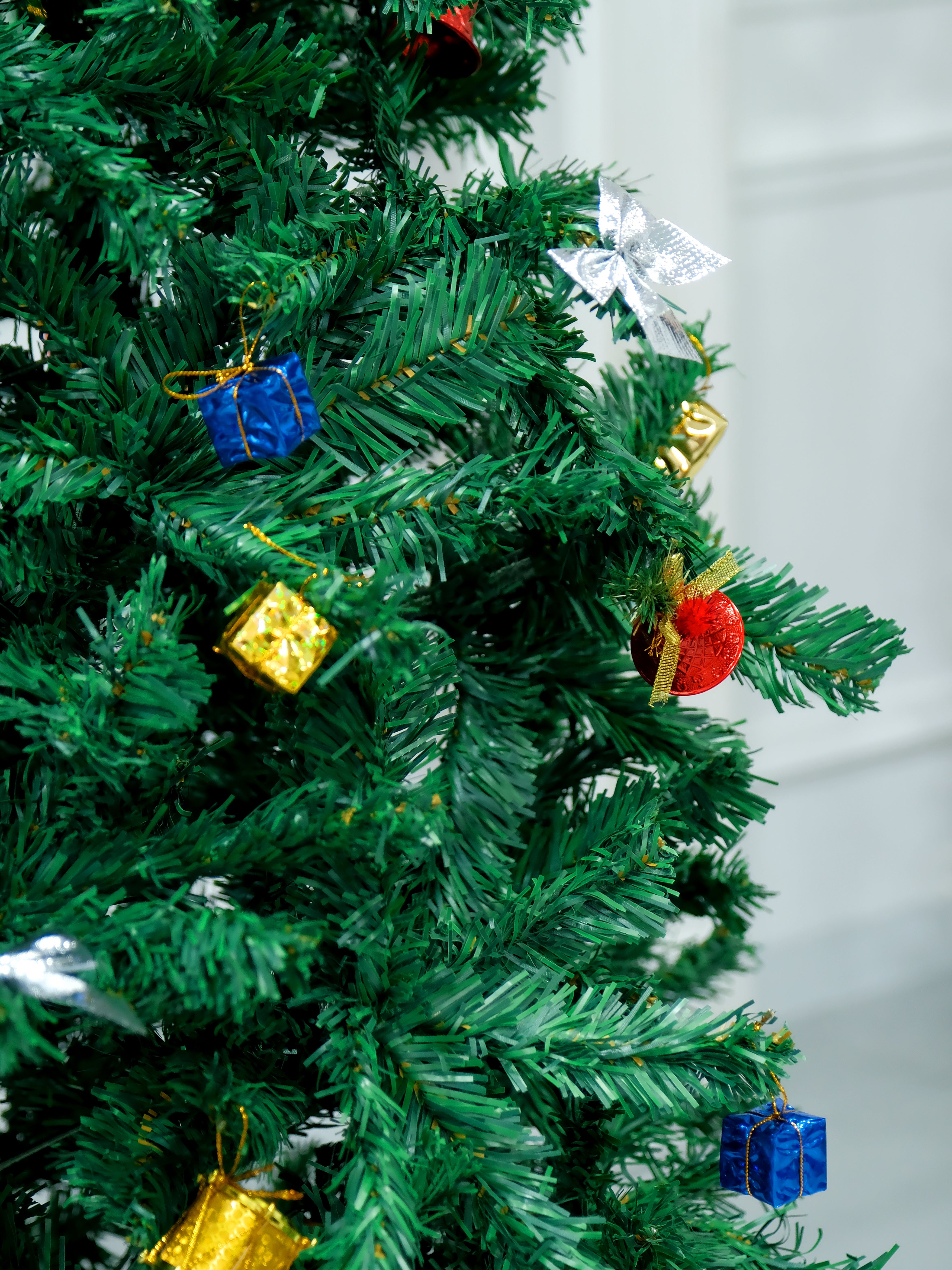 Christmas Tree PVC Material 4ft/5ft/6ft/7ft/8ft Artificial Full Christmas Tree