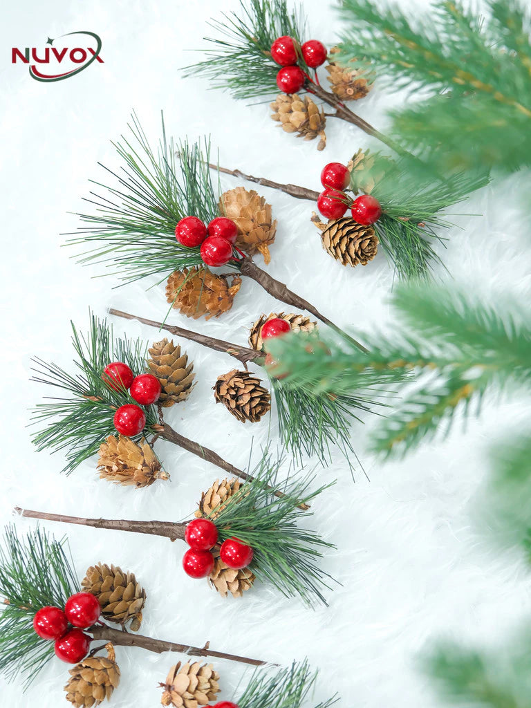 NUVOX Christmas Red Berries Decoration Artificial Red Berries Pine Cone Xmas Tree Hanging Ornaments